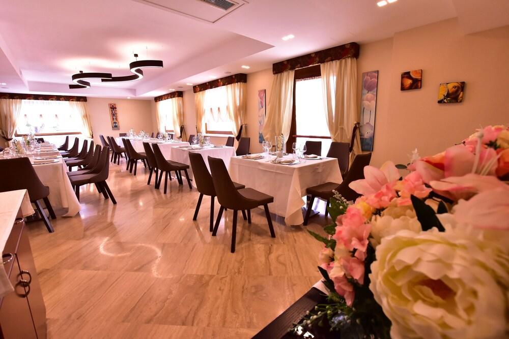 Palazzo Rosenthal Vesuview Hotel & Resort Trecase Екстериор снимка