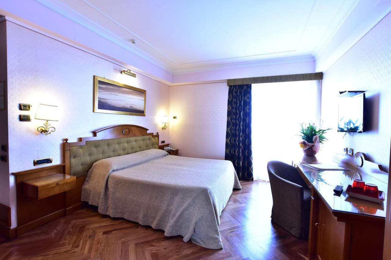 Palazzo Rosenthal Vesuview Hotel & Resort Trecase Екстериор снимка